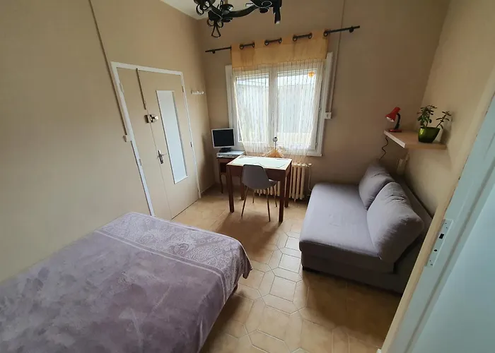 Chambre, Sdb Et Loggia Dans Maison De Séjour chez l'habitant *